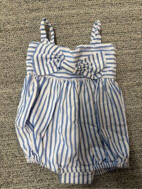 Isabel Garrelón Blue and White Striped Infant Bubble Romper with Bow